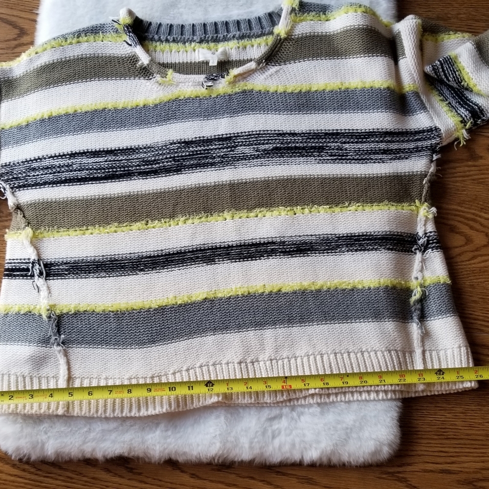Striped Women's Sweater - Picture 7 of 14